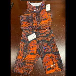 Nike set      size L